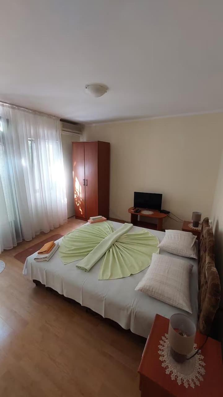 Apartments Marina Bečići Eksteriør billede
