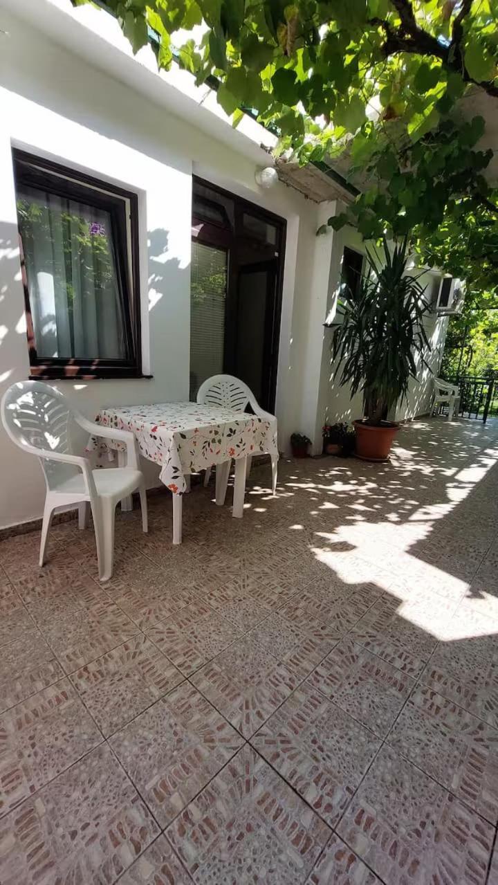 Apartments Marina Bečići Eksteriør billede